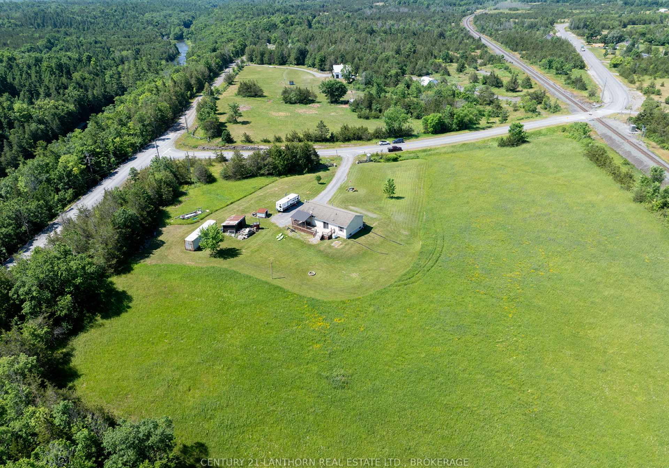 1043-county-road-12-greater-napanee-ontario-x12261477