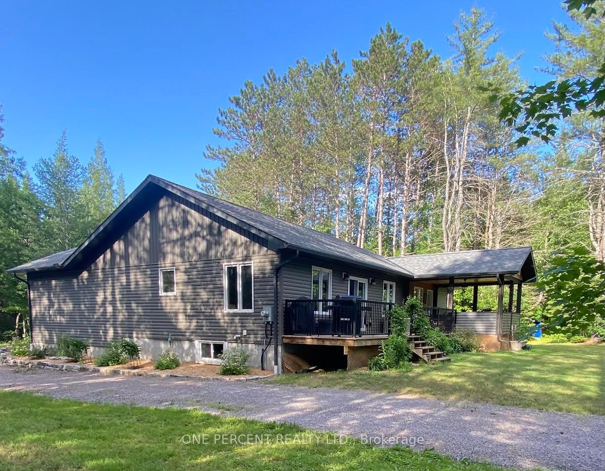 2241-lone-pine-drive-huntsville-ontario-x12261575