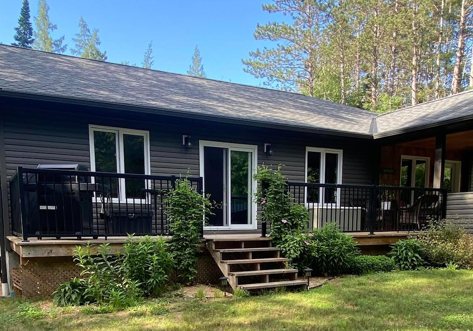 2241-lone-pine-drive-huntsville-ontario-x12261575
