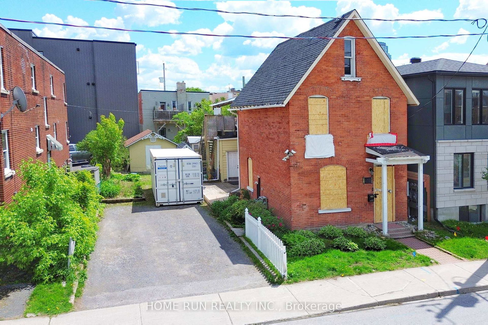 402-arlington-avenue-ottawa-ontario-x12261664