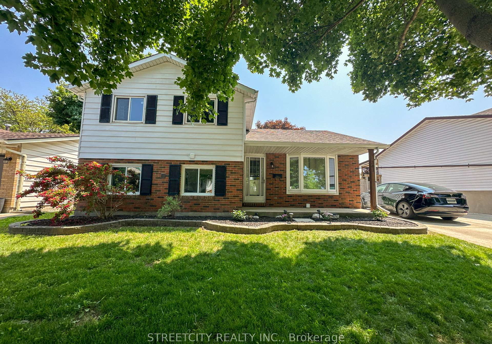 341-bradford-drive-sarnia-ontario-x12261771