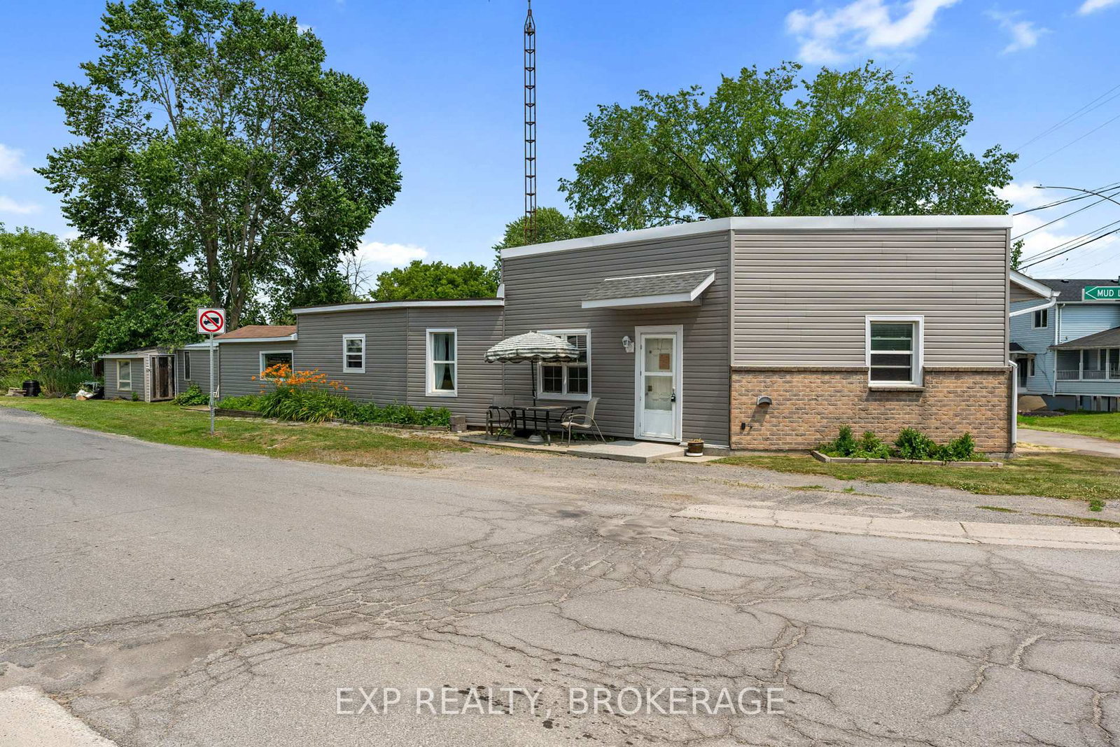 90-main-street-loyalist-ontario-x12261836