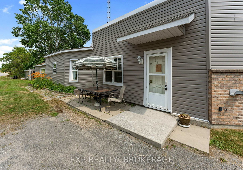 90-main-street-loyalist-ontario-x12261836