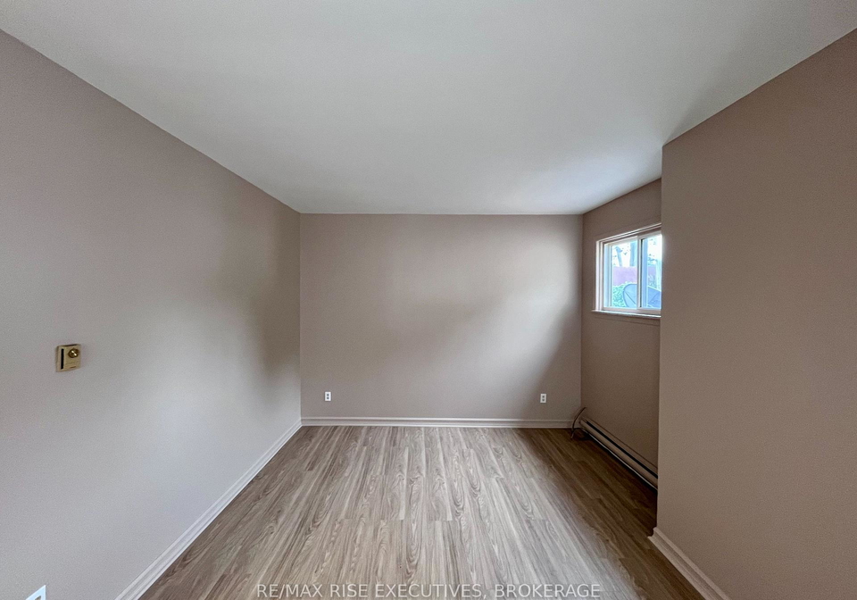 284-montreal-street-kingston-ontario-x12262119