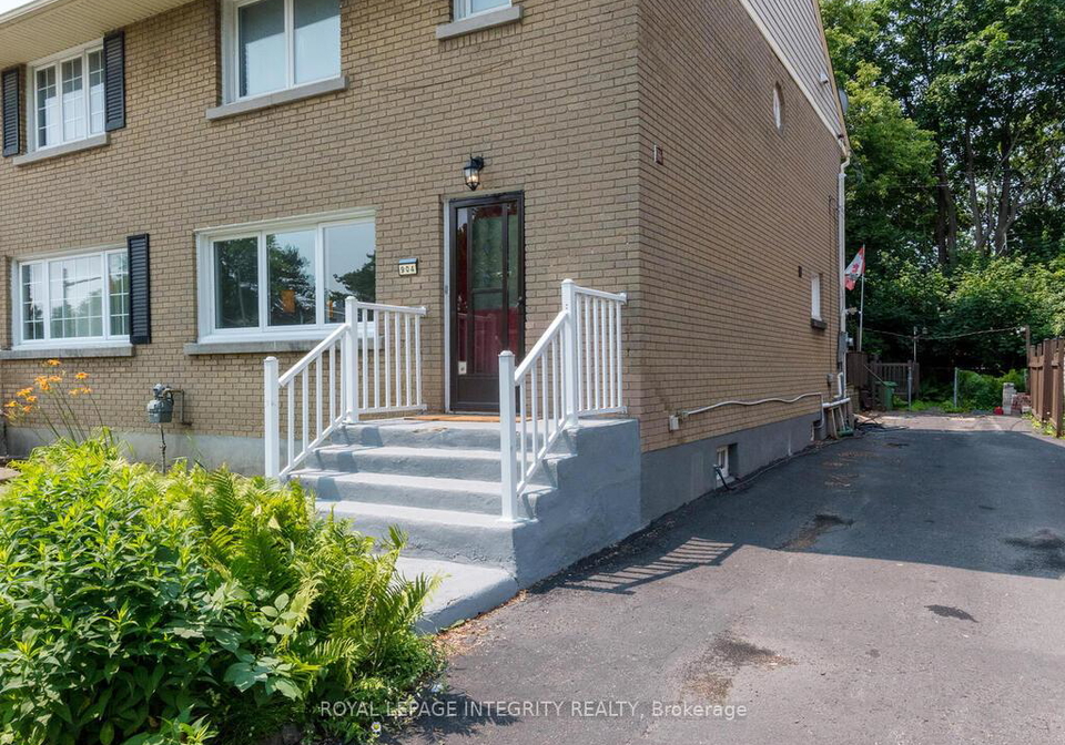 904-kirkwood-avenue-ottawa-ontario-x12262160