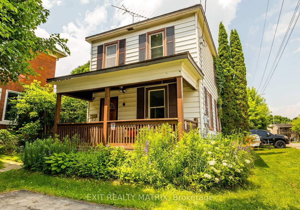 62-russell-street-e-smiths-falls-ontario-x12262320