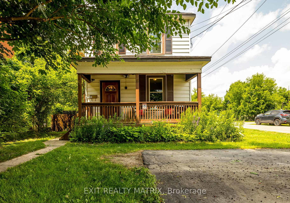 62-russell-street-e-smiths-falls-ontario-x12262320