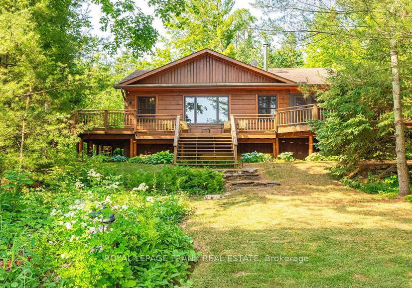 2160-fire-route-20-selwyn-ontario-x12262385