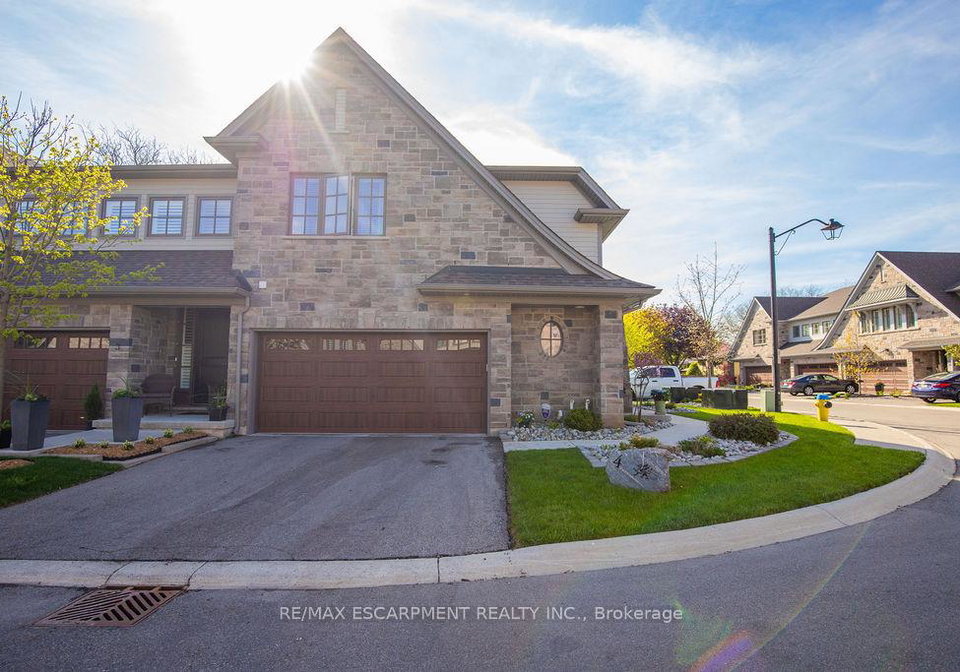 107-main-street-e-grimsby-ontario-x12262398