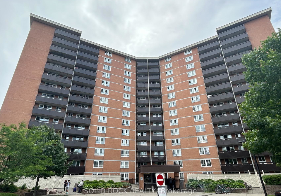 2000-jasmine-crescent-ottawa-ontario-x12262439