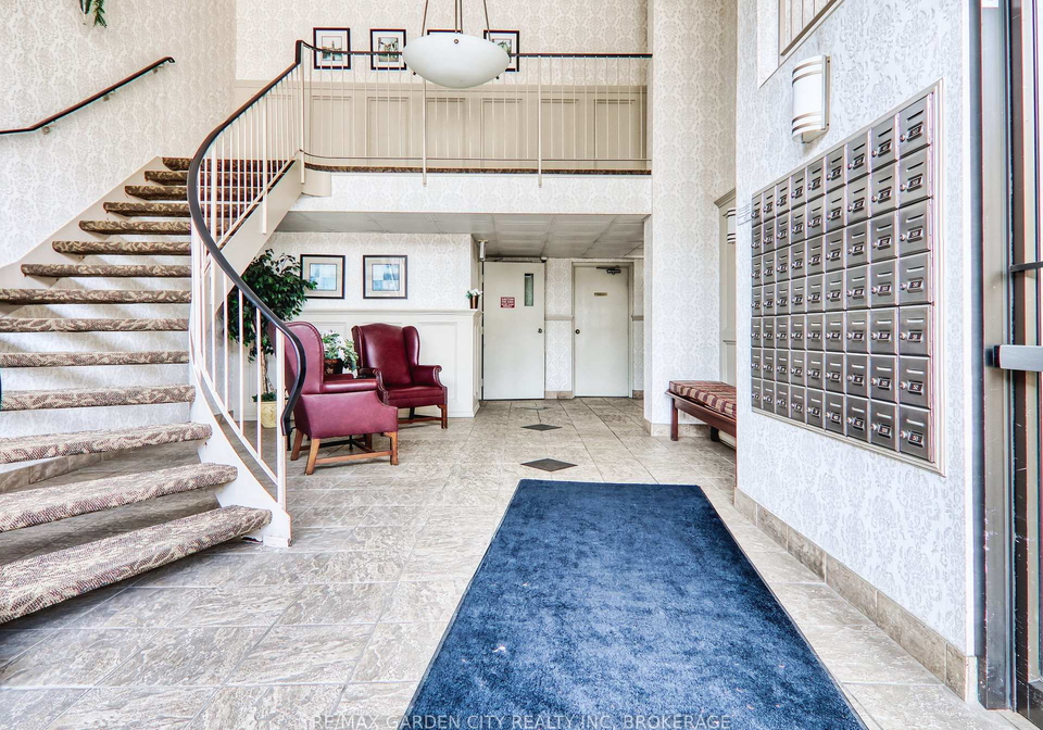 276-oakdale-avenue-e-st-catharines-ontario-x12262492