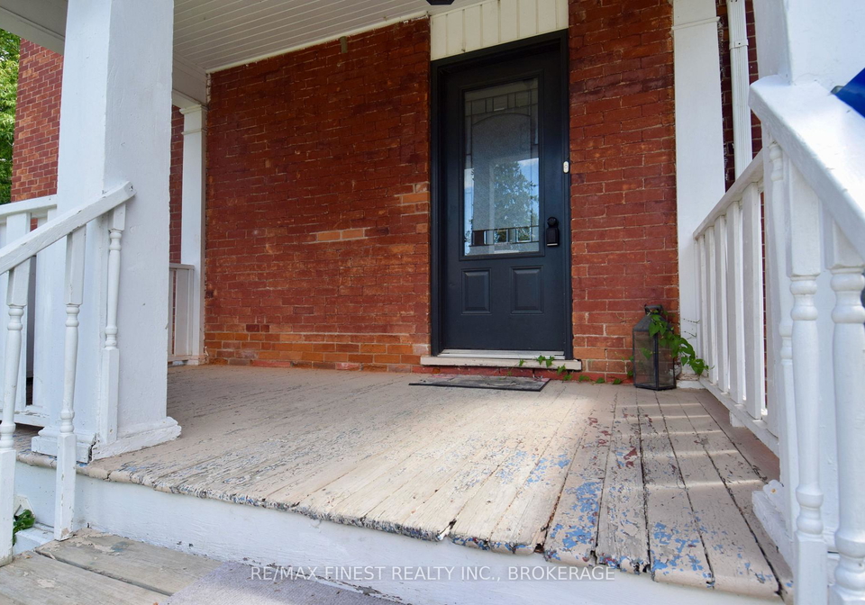 36-william-street-rideau-lakes-ontario-x12262551