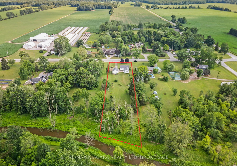 42574-3-highway-wainfleet-ontario-x12262582