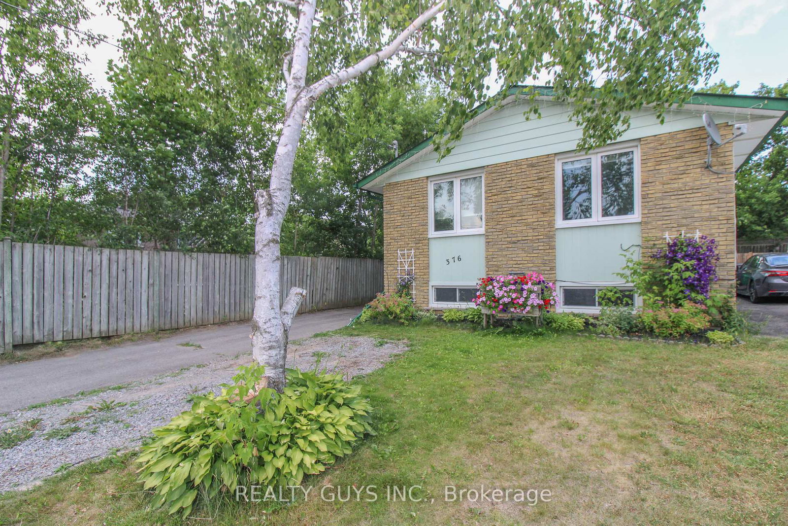 376-southpark-drive-peterborough-south-ontario-x12262744