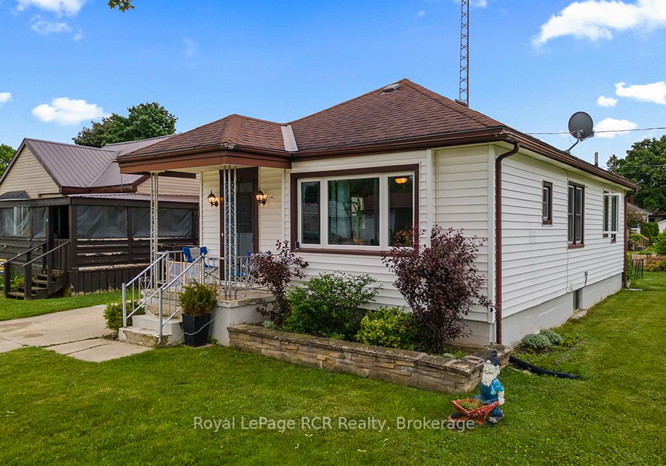 57-7th-st-se-street-arran-elderslie-ontario-x12262885