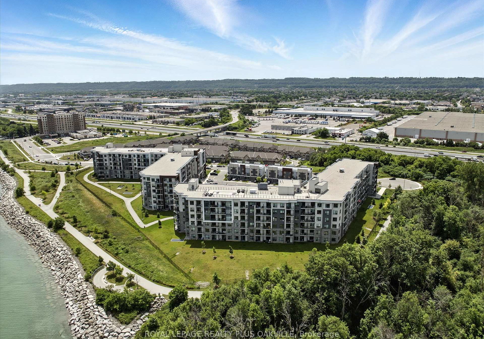 125-shoreview-place-hamilton-ontario-x12263024