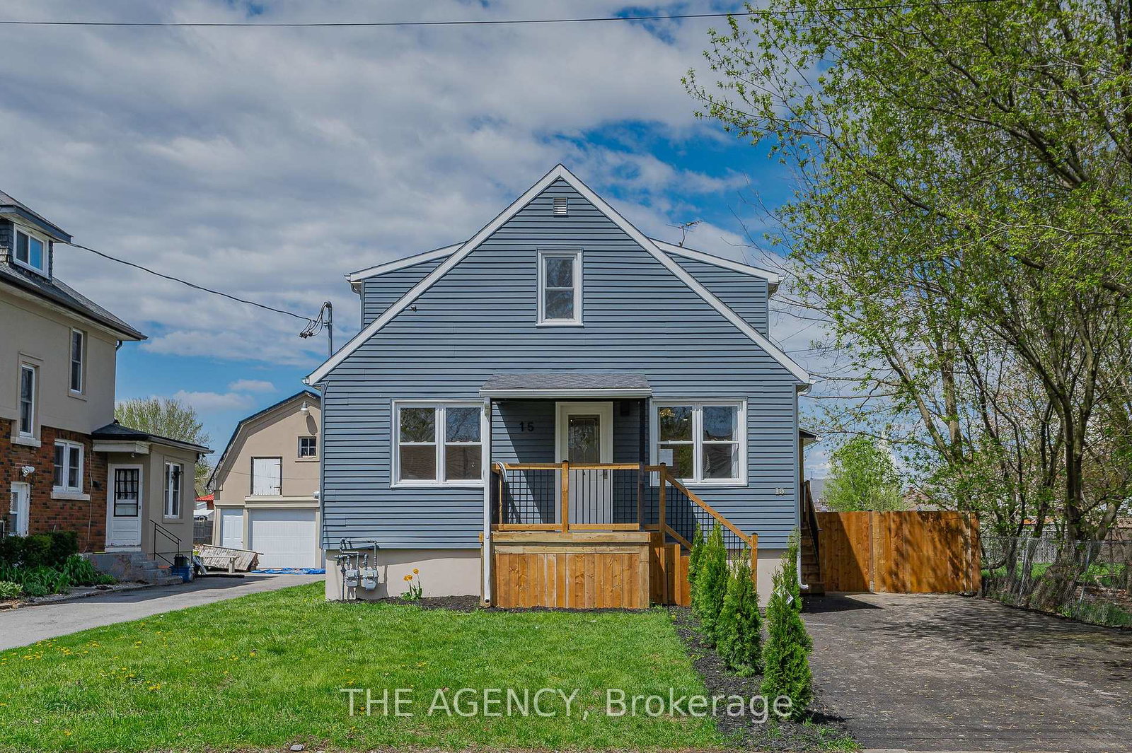 15-mccain-street-port-colborne-ontario-x12263030