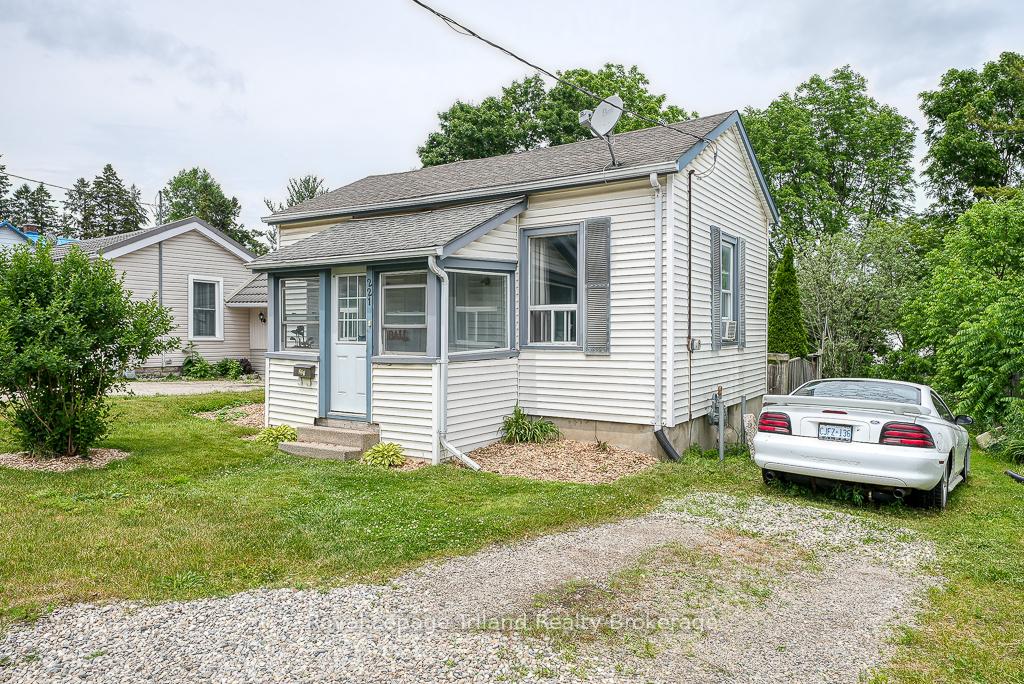 221-park-row-woodstock-ontario-x12263355