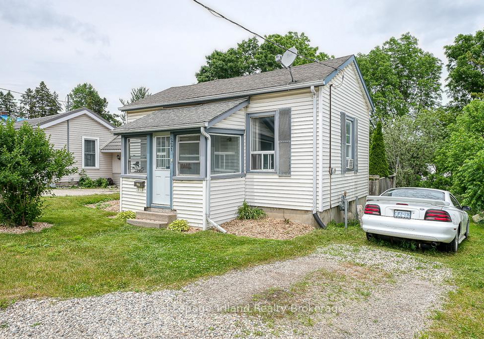 221-park-row-woodstock-ontario-x12263355