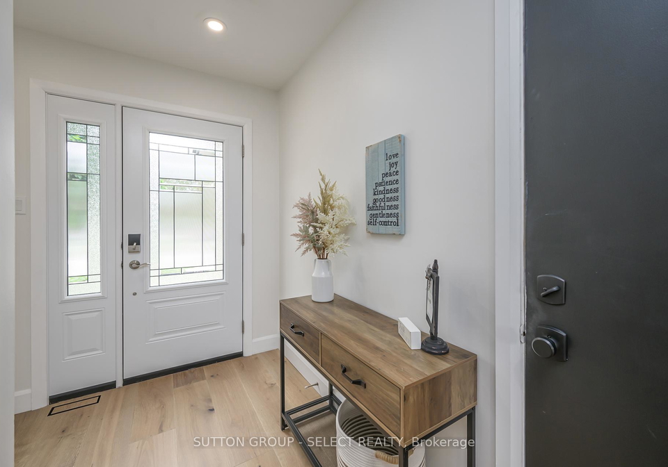 83-erica-crescent-london-south-ontario-x12263371