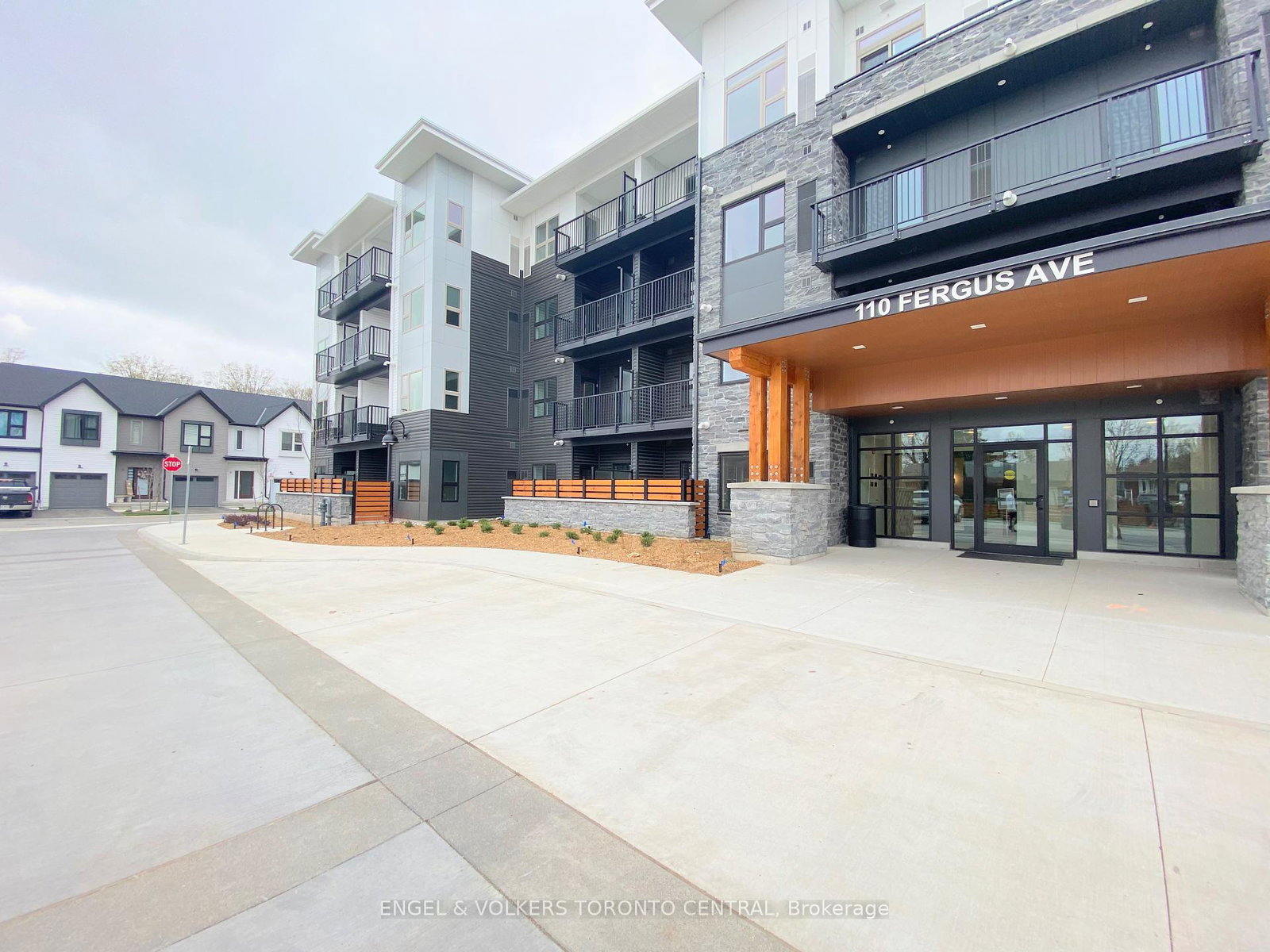 110-fergus-avenue-kitchener-ontario-x12263430