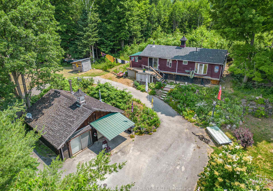 2152-black-creek-road-lanark-highlands-ontario-x12263452