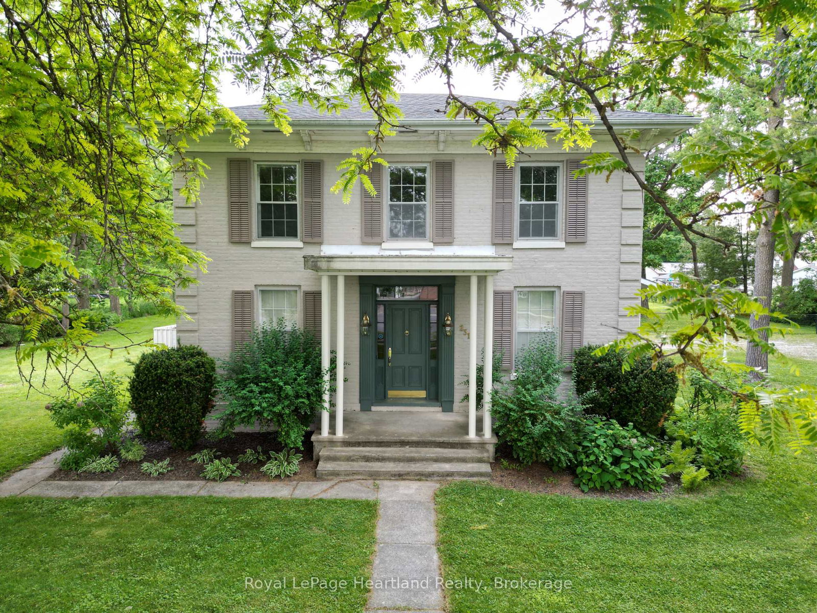 231-william-street-south-huron-ontario-x12263587