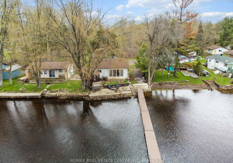 105-hughes-lane-tweed-ontario-x12263725