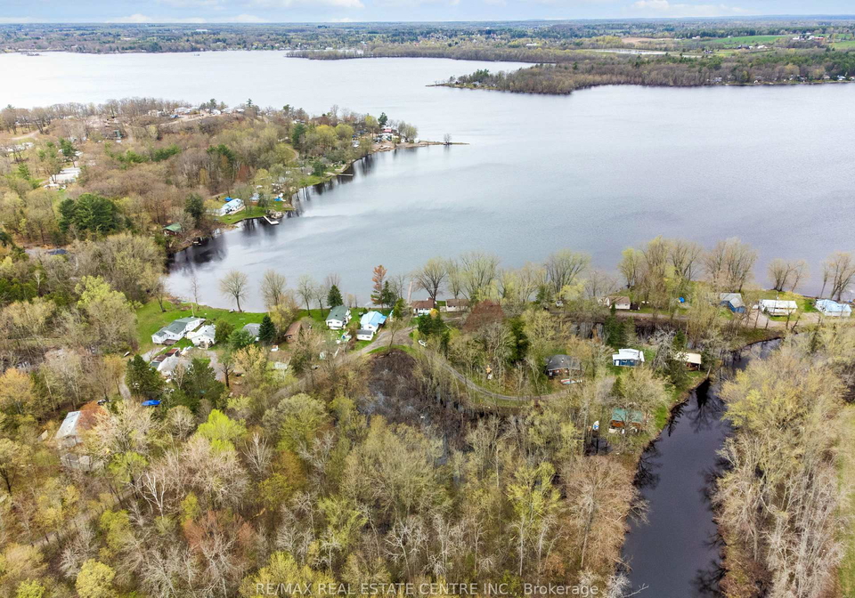 105-hughes-lane-tweed-ontario-x12263725