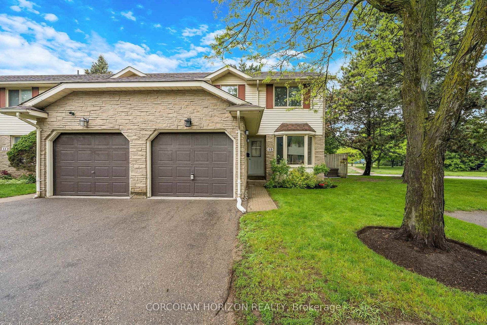 476-kingscourt-drive-waterloo-ontario-x12263743