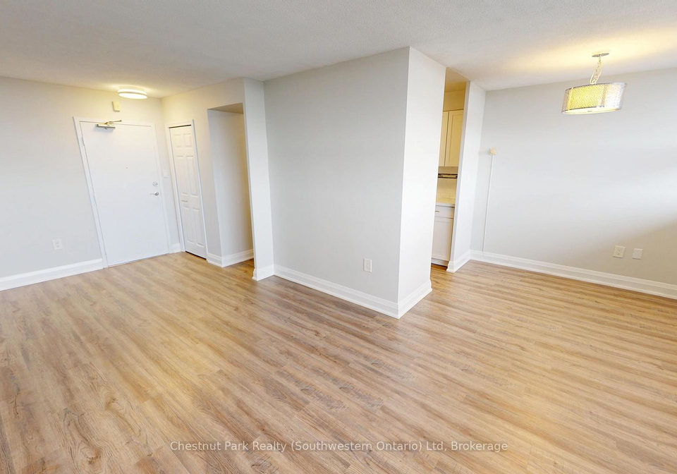 2-quebec-street-guelph-ontario-x12263782
