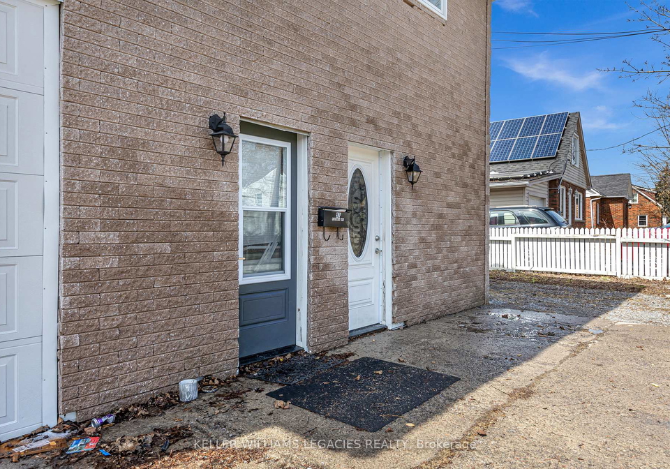 52-victoria-avenue-n-peterborough-north-ontario-x12263808
