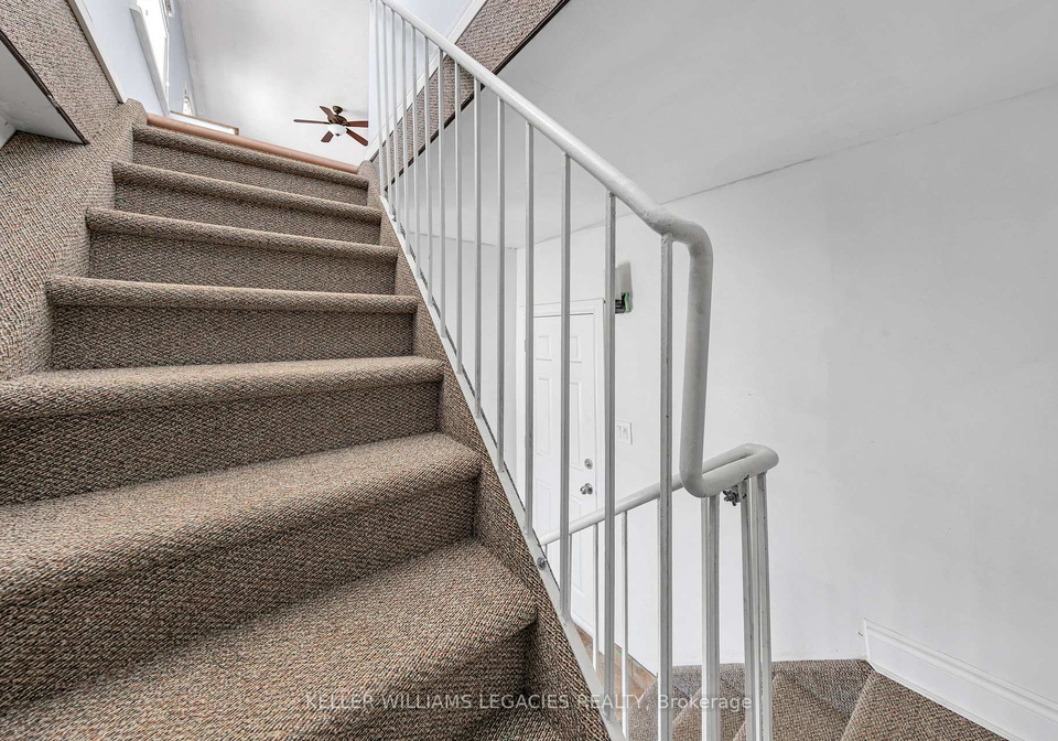 52-victoria-avenue-n-peterborough-north-ontario-x12263808