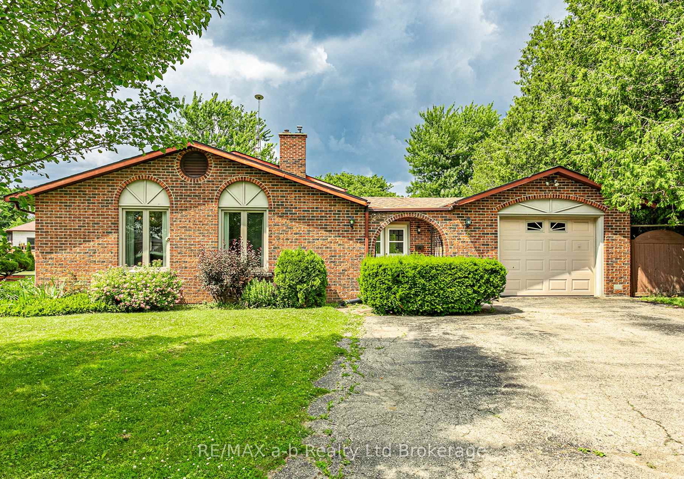 6-kirwin-drive-ingersoll-ontario-x12263895