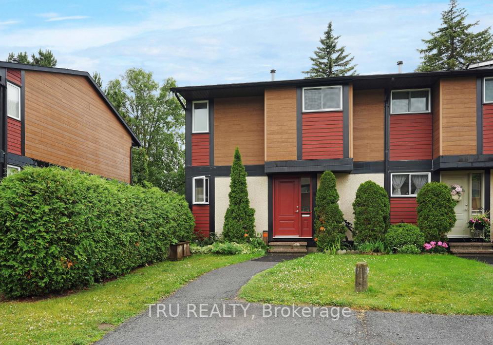 98-mcclintock-way-way-kanata-ontario-x12264096
