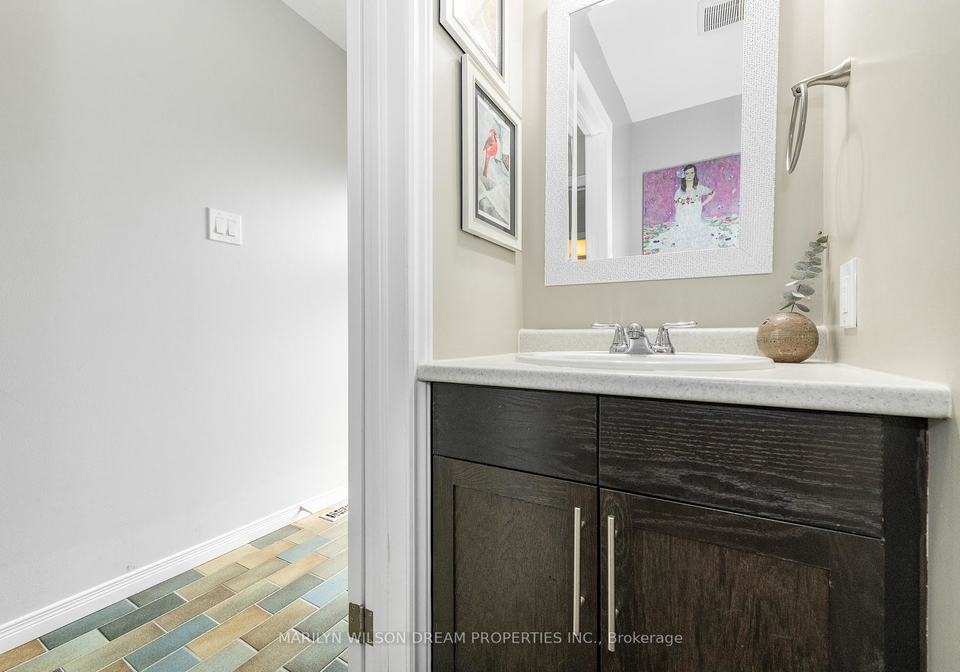 21-marquette-avenue-ottawa-ontario-x12264281