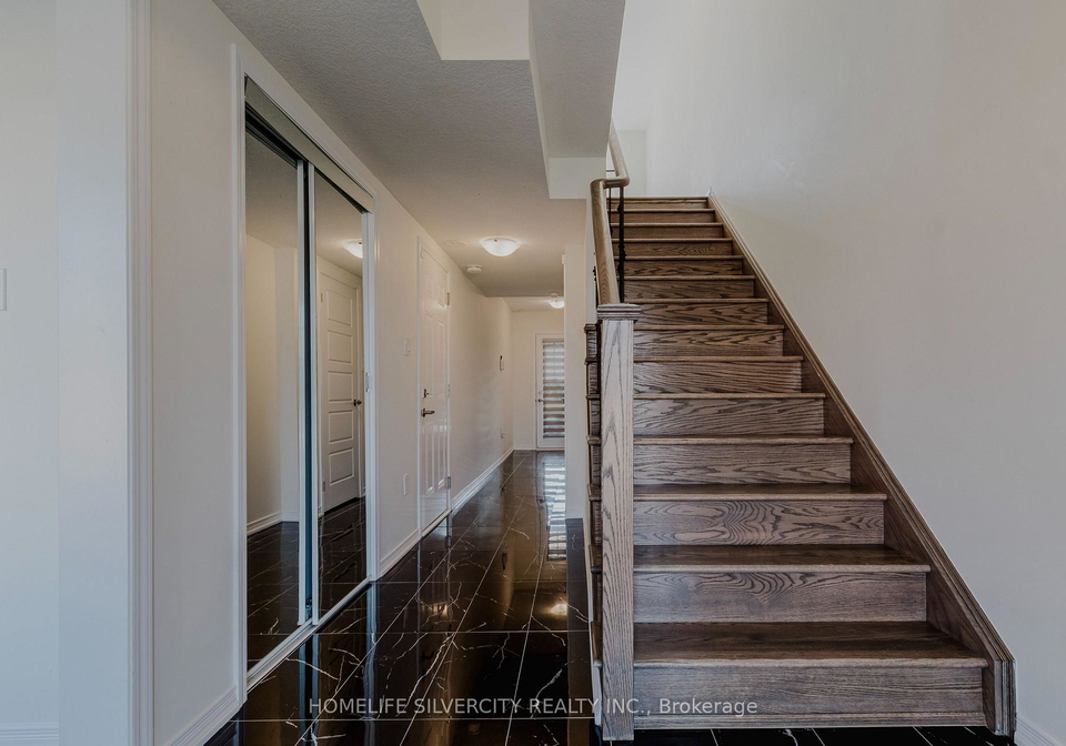 20-bee-crescent-brantford-ontario-x12264325