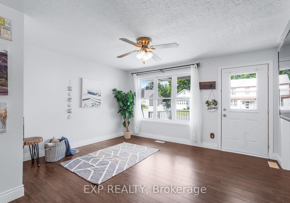 215-hoople-avenue-cornwall-ontario-x12264459