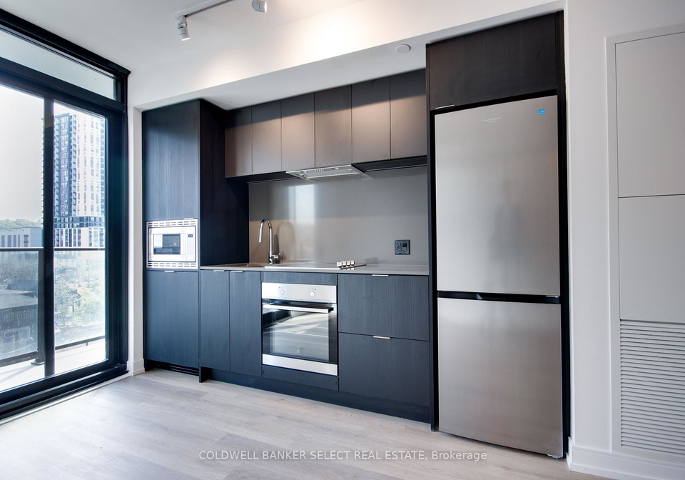 1-jarvis-street-hamilton-ontario-x12264510