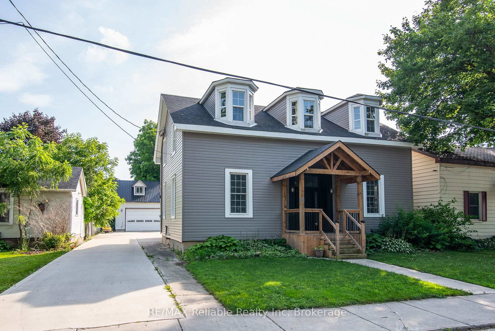 41-john-street-huron-east-ontario-x12264629