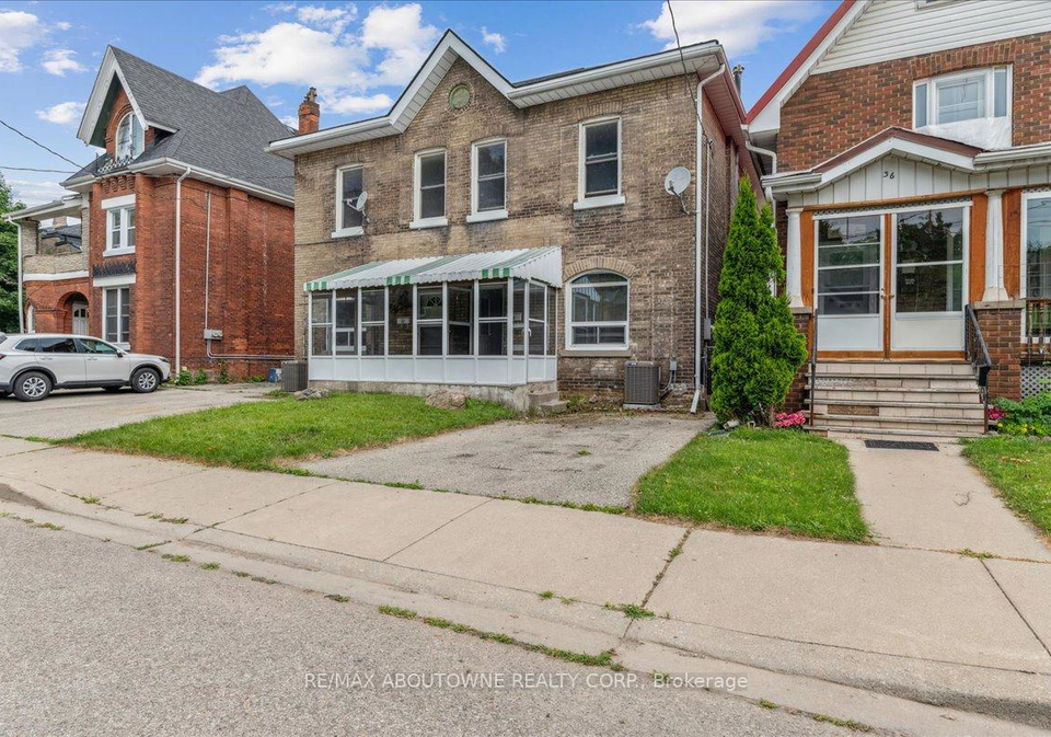 34-arthur-street-s-brantford-ontario-x12264857