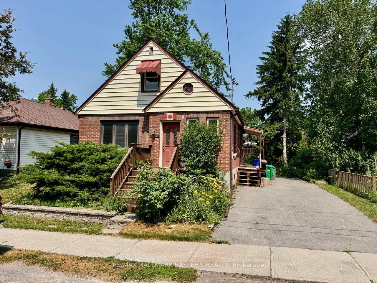 232-munroe-avenue-peterborough-east-ontario-x12265019