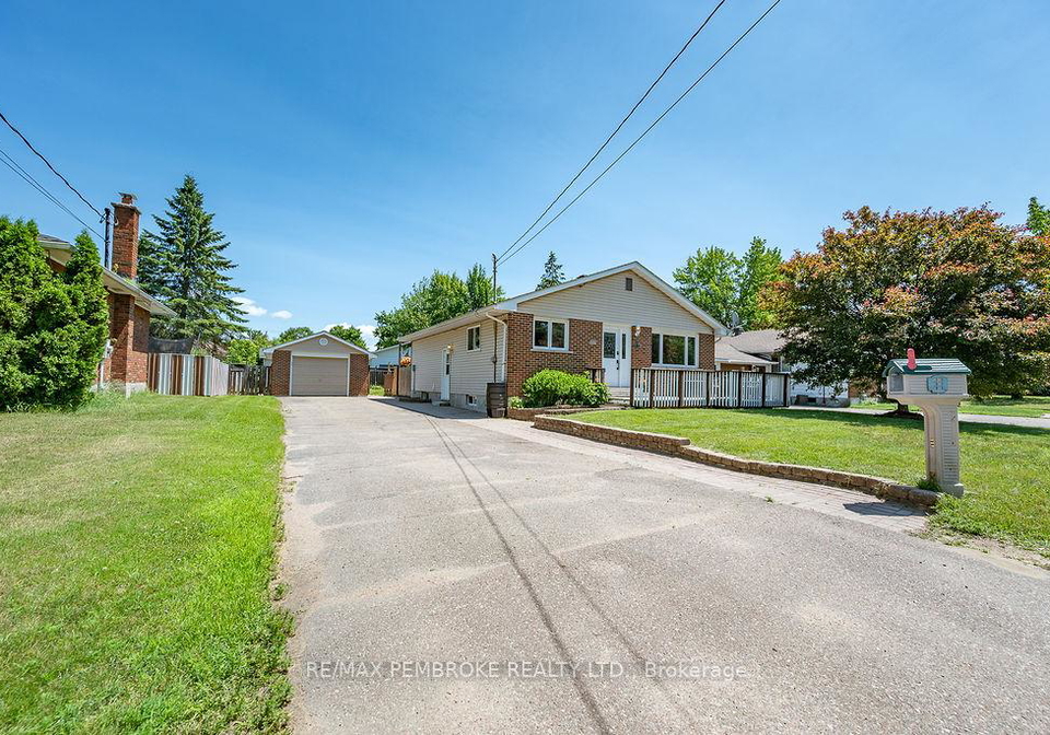 62-mary-street-petawawa-ontario-x12265130