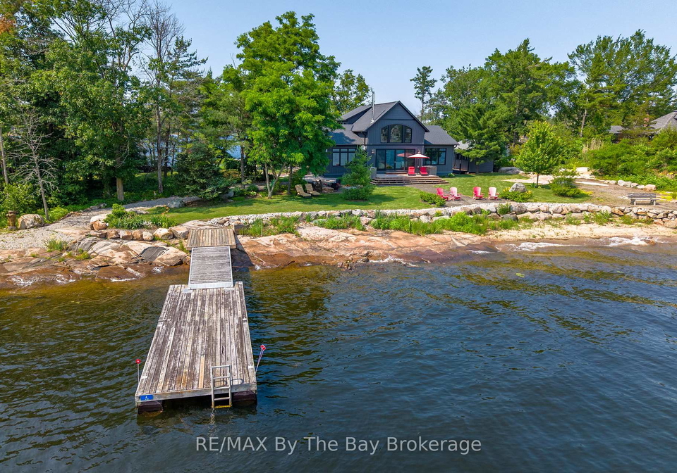 4-island-800-georgian-bay-ontario-x12265205