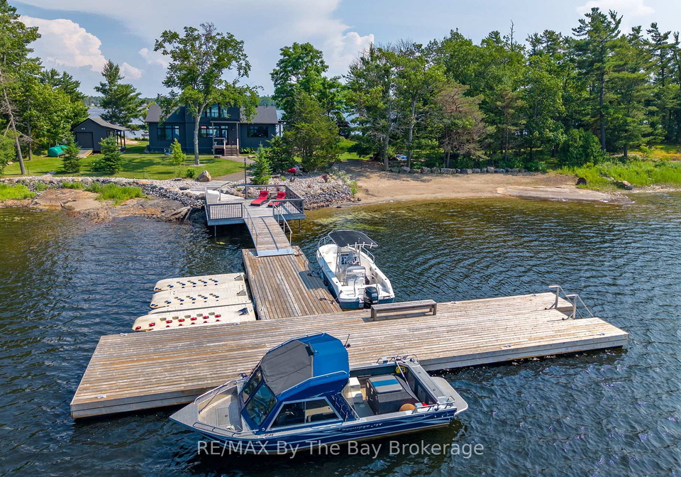 4-island-800-georgian-bay-ontario-x12265205