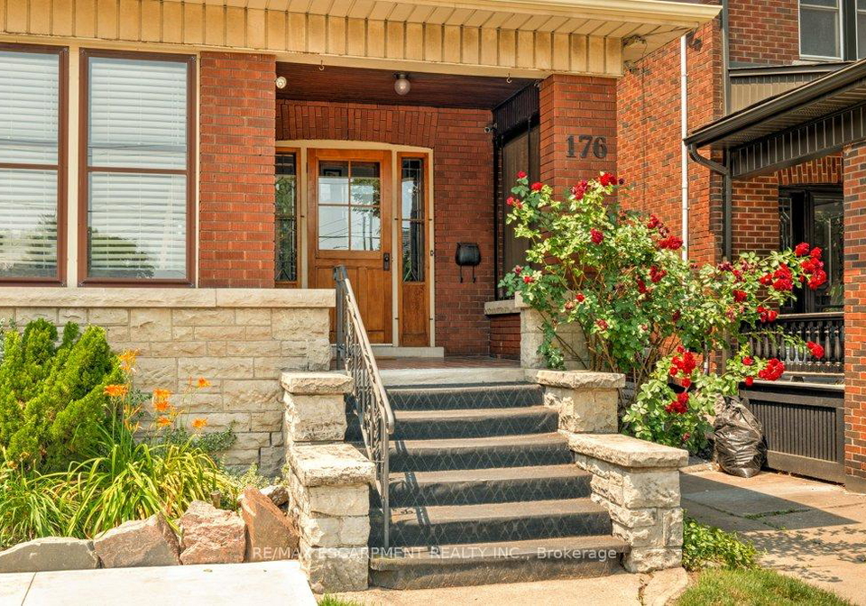 176-sherman-avenue-s-hamilton-ontario-x12265285