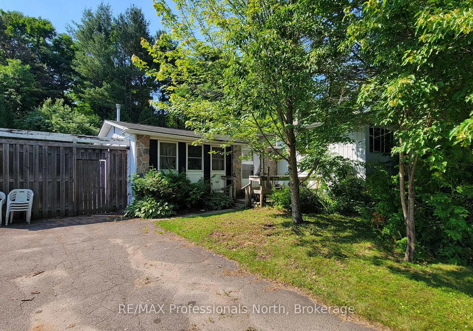 21-meadow-park-drive-huntsville-ontario-x12265291
