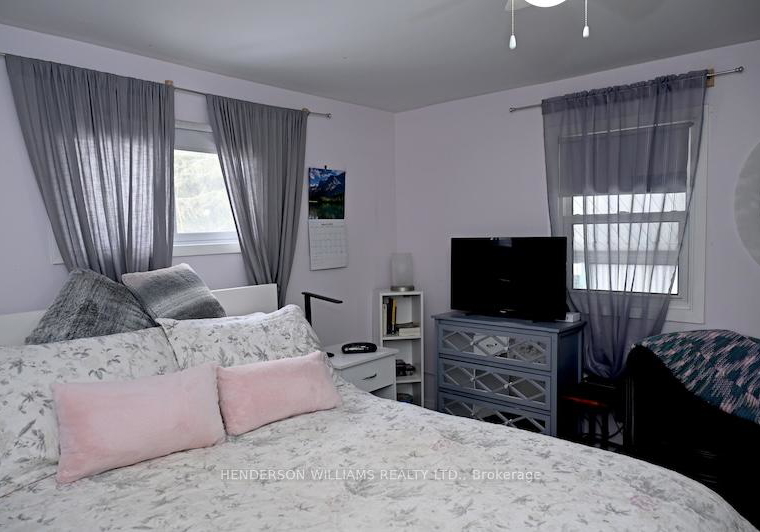 528-county-road-10-e-prince-edward-county-ontario-x12265327