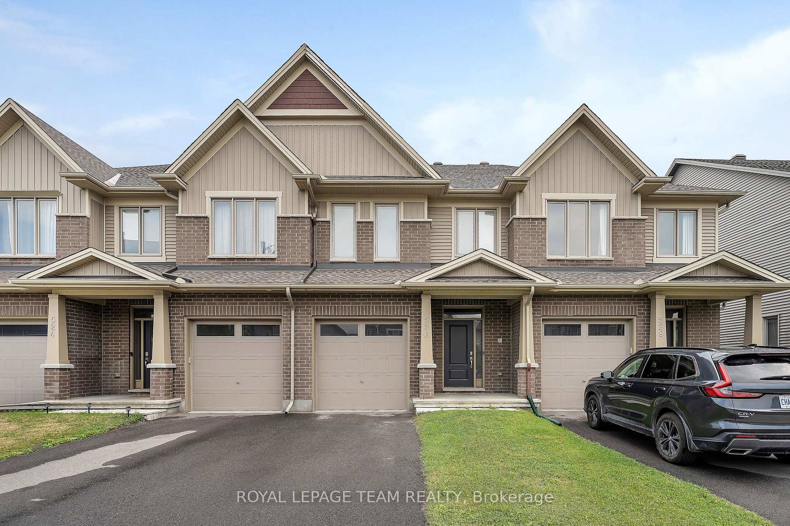 526-edenwylde-drive-ottawa-ontario-x12265647