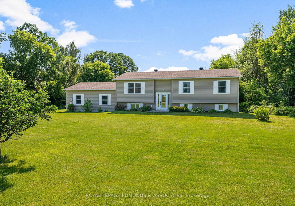 2040-lookout-road-whitewater-region-ontario-x12265691